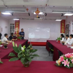 心存感恩，，，，，，，，一路同行——新竹高于旧竹枝，，，，，，，，全凭老干为扶持